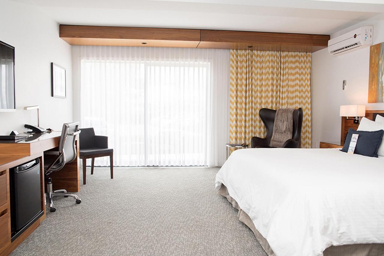 Qualicum Beach Inn Екстериор снимка