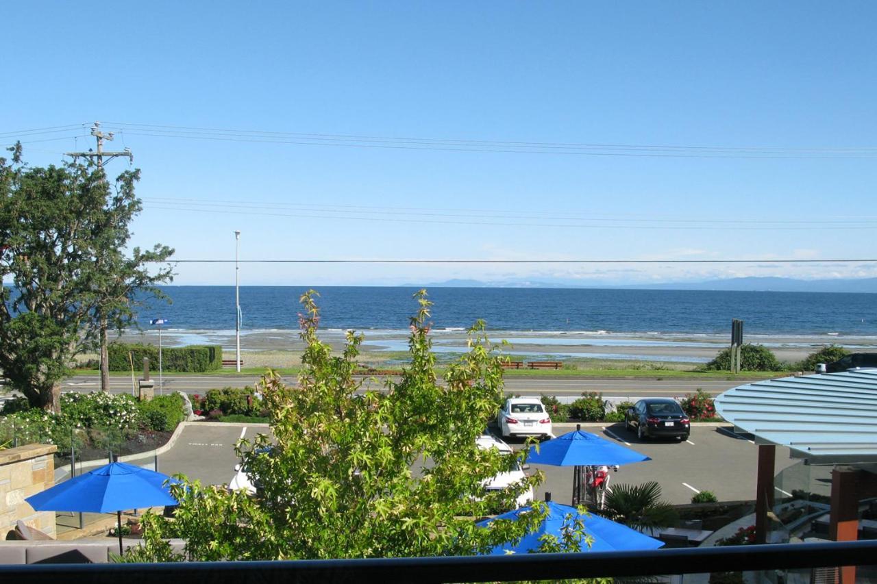 Qualicum Beach Inn Екстериор снимка
