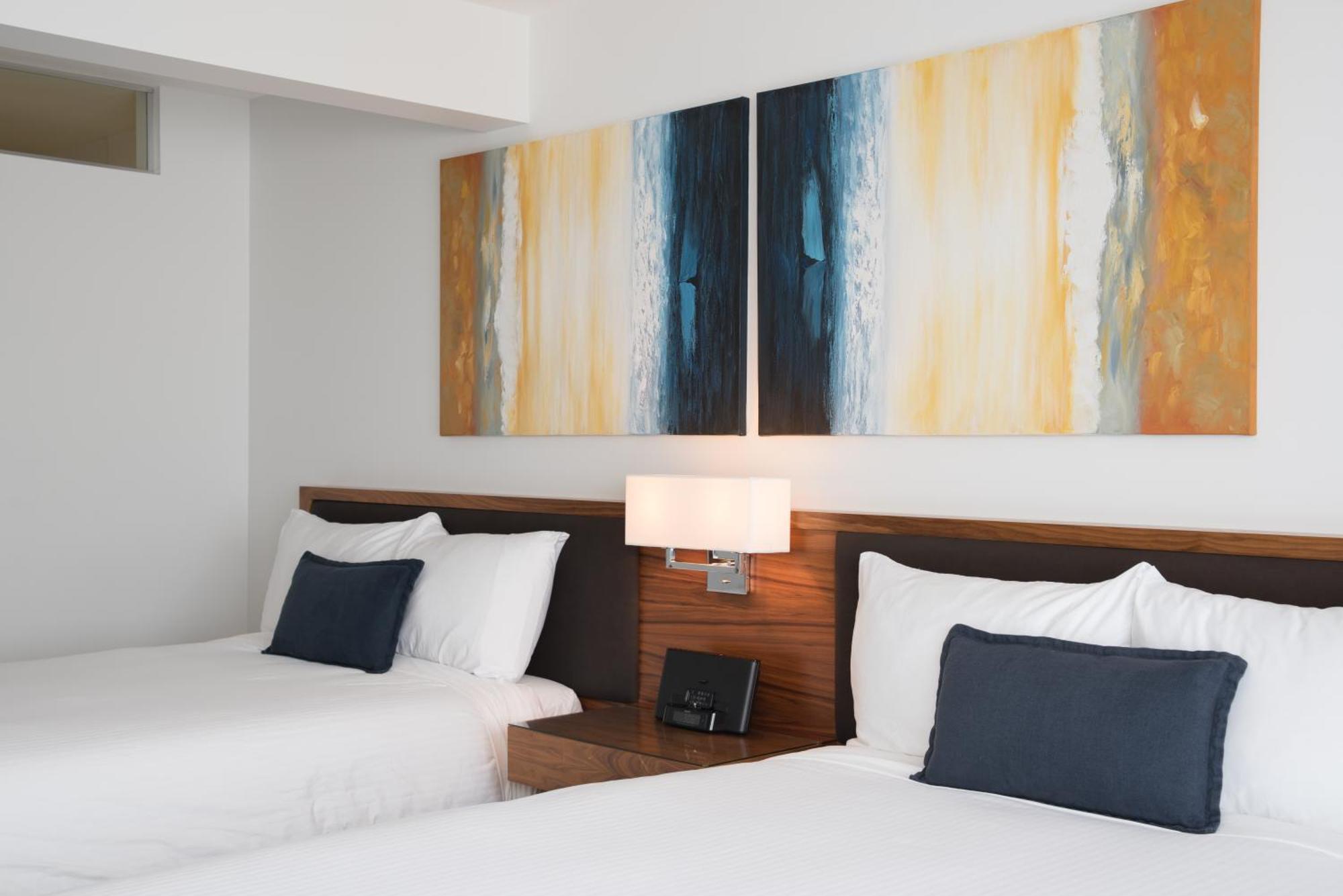 Qualicum Beach Inn Екстериор снимка